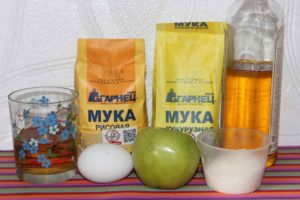 Продукты для яблочных кексов